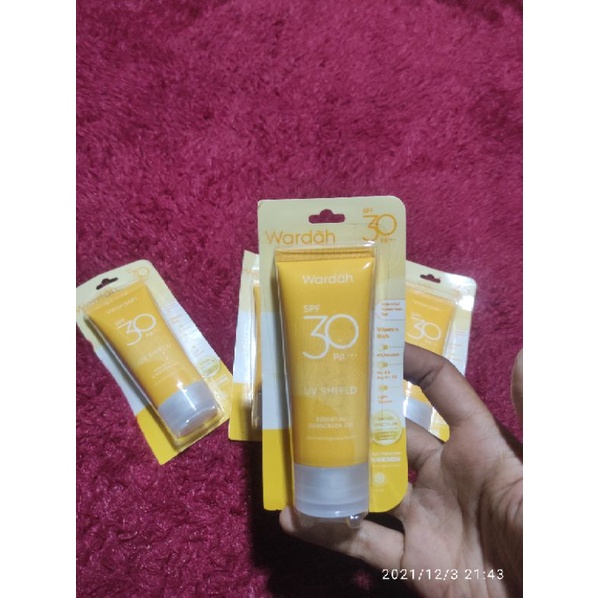 Wardah UV Shield Spf 30 Eseential Sunscreen Gel Promo Ramadhan