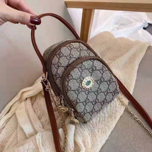 CR 7006 EL 187 GT 1282 RISCE TAS SELEMPANG MINI WANITA CEWEK BTH GI 048 LT 1319 ZC  4949 BQ 2143