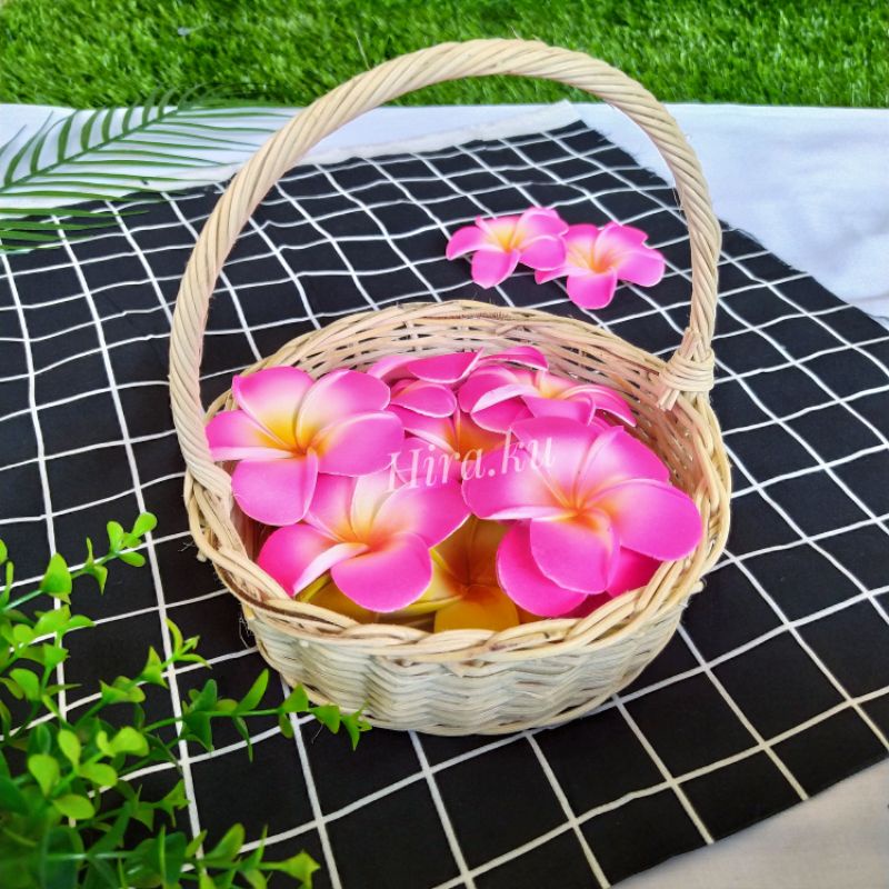 Keranjang hantaran rotan