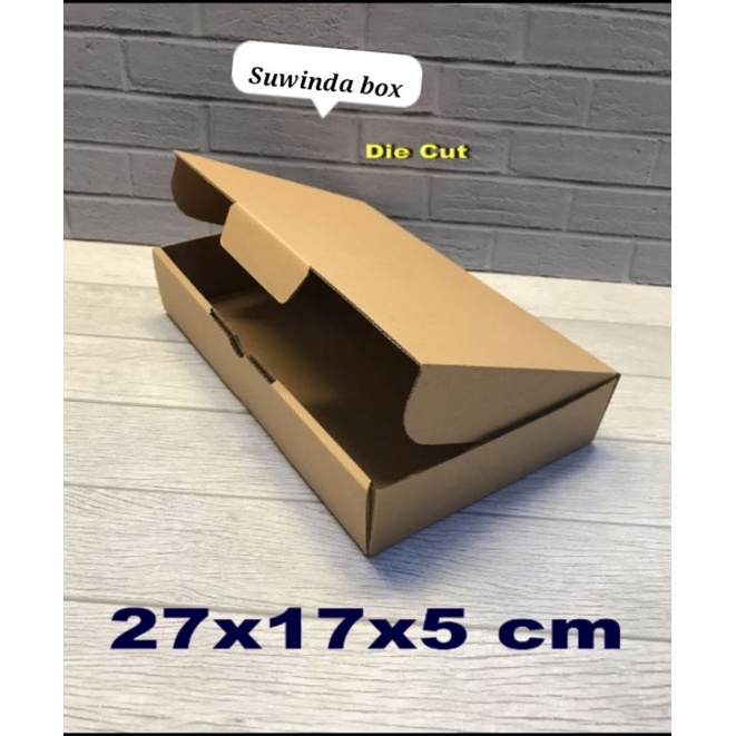 

KARDUS/KARTON/BOX UK. 27X17X5 CM...............MODEL KARDUS PIZZA