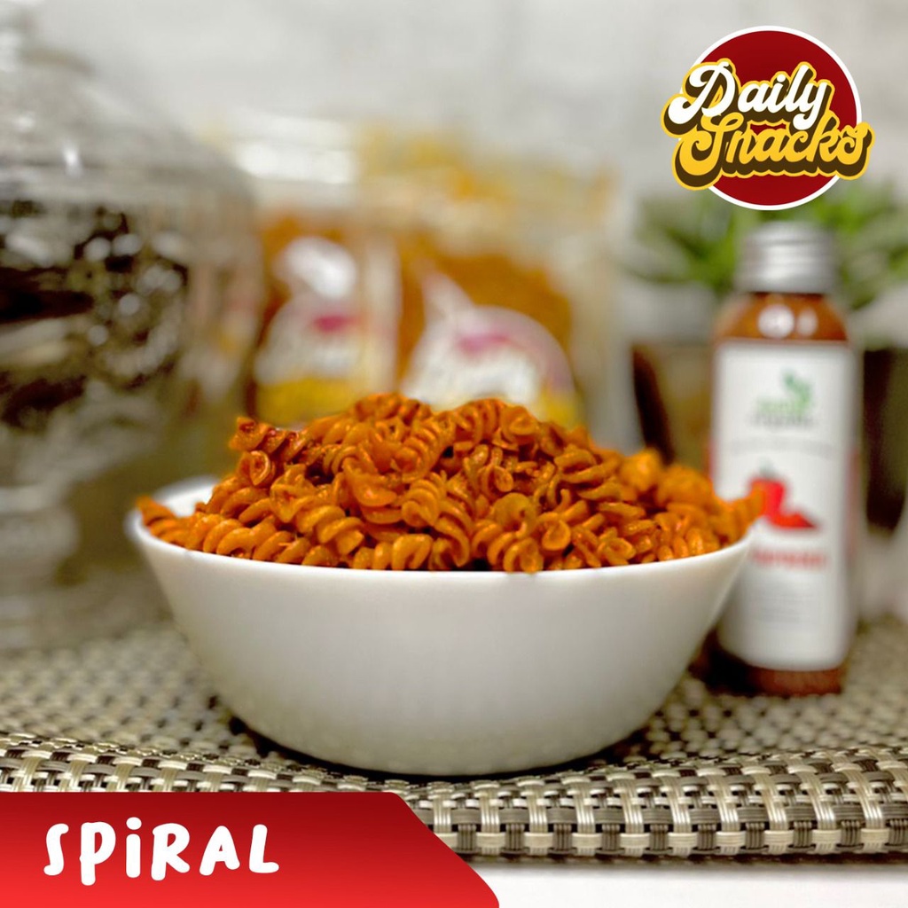 MAKARONI SPIRAL KERIPIK SPIRAL PEDAS BY DAILY SNACK