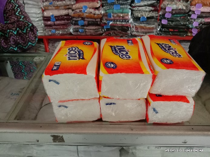 Tissue Nice Facial 180 Sheets Softpack Murah
