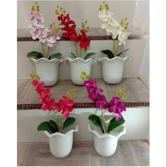 Rangkaian bunga anggrek vas dinding/ bunga palsu/artifisial/bunga plastik/bunga hias
