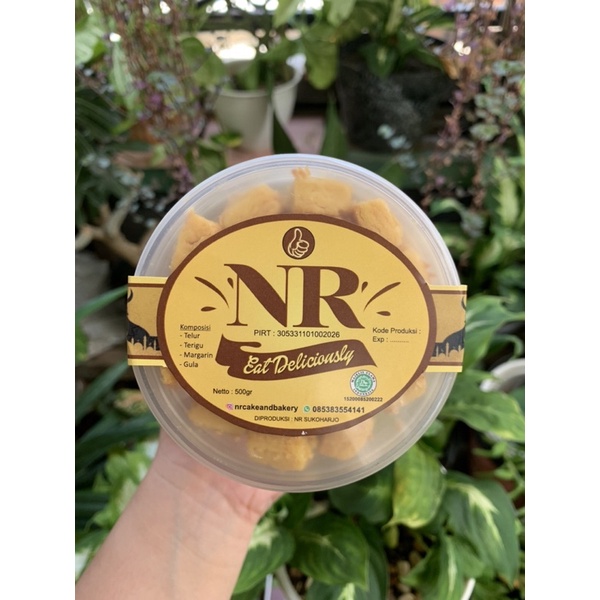 

Kastengel Keju Premium [SUDAH BERSERTIFIKAT HALAL MUI DAN PIRT]