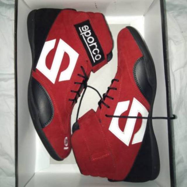 Sepatu drag casual