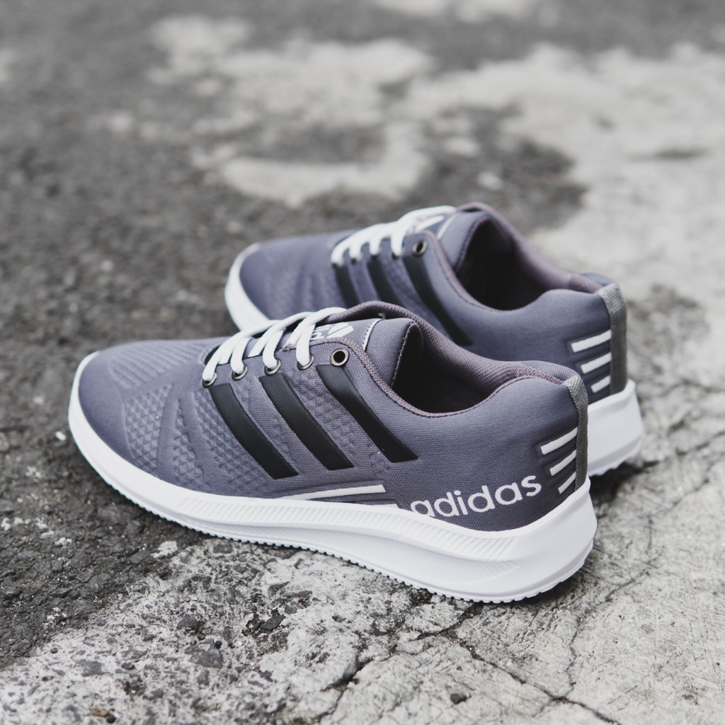 Sepatu Olahraga Pria Adidas Fast Sneakers Running Sport Outdoor Jogging Murah