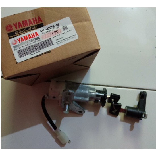 Kunci Kontak Set Main Switch Assy Yamaha Mio Tahun 2006 5TL XH250 00