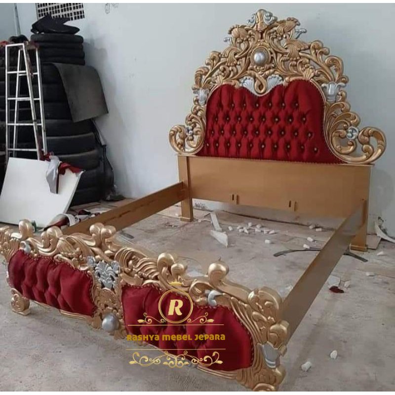 ranjang ukir barong