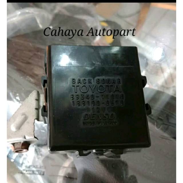 Modul sensor parkir mundur toyota innova bensin 2004-2008 orisinil