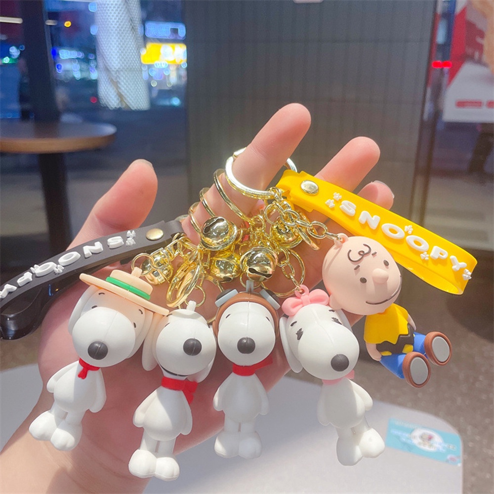 Gantungan Kunci Bentuk Boneka Kartun Snoopy Charlie Bahan Silikon