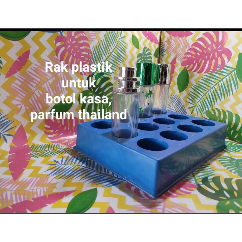 Rak plastik botol parfum