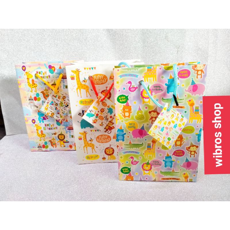 

paper bag ulang Tahun karakter okey