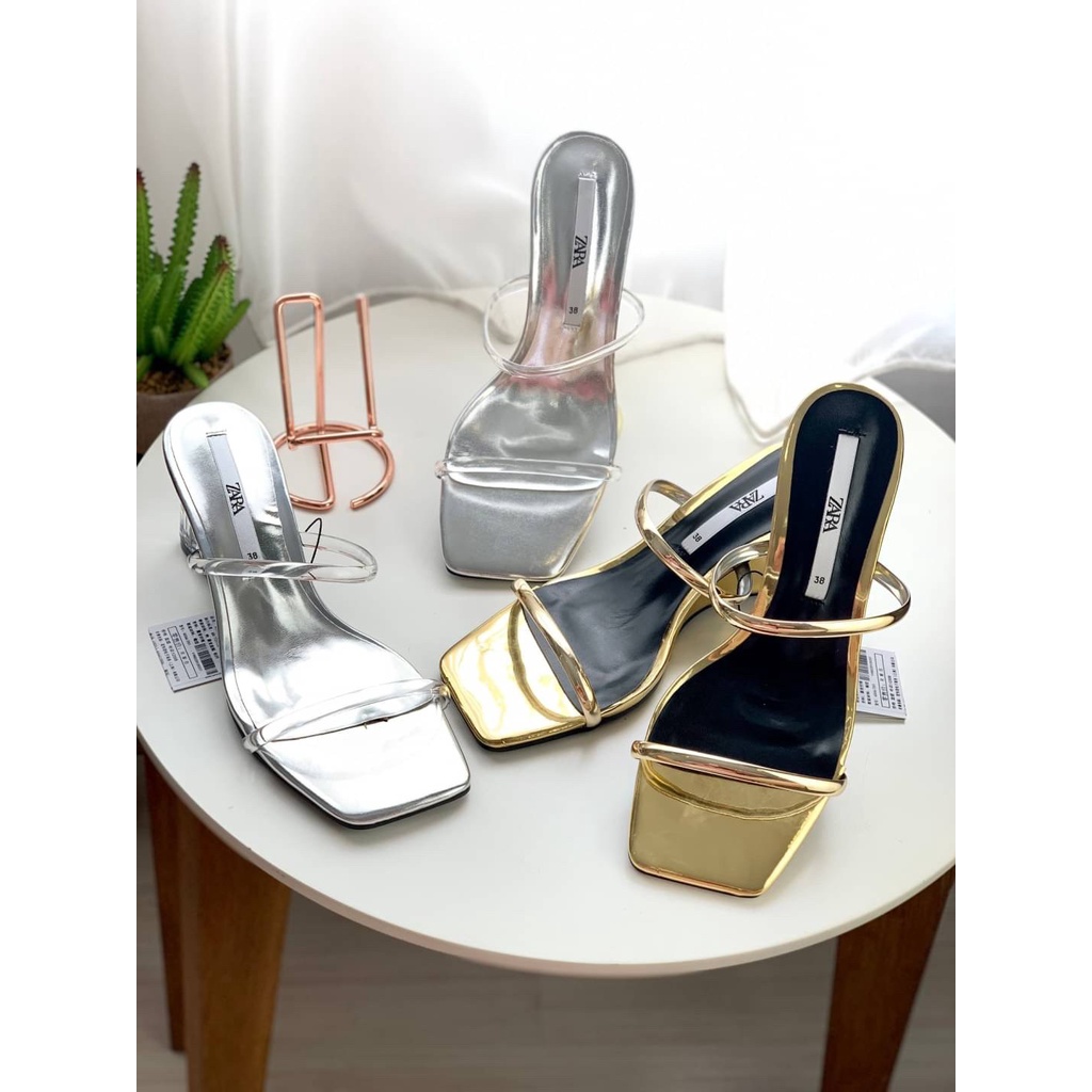 Zara STRAPPY WEDGES SANDALS