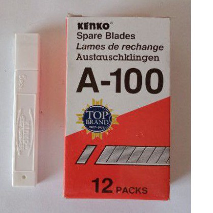 

Isi Pisau Cutter kecil A-100