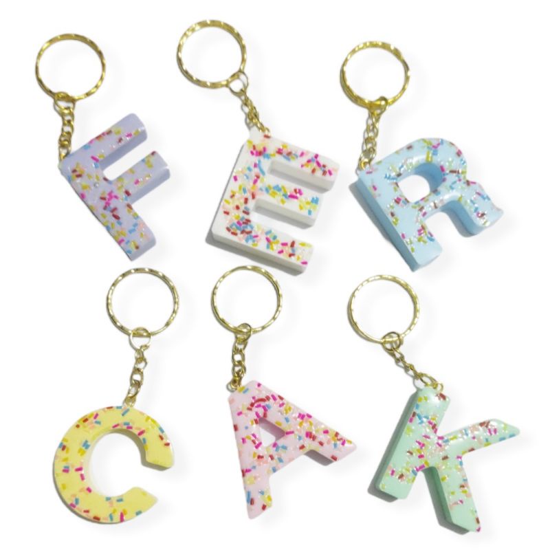 Gantungan Kunci Inisial Resin Huruf Initial Pastel Sprinkles Meses Series Keychain