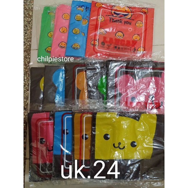 HD smile 24 / HD teddy 24 / kresek smile 24 / kantong kresek smile tanggung / kresek olshop motif