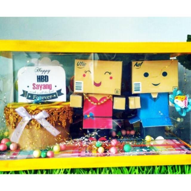 

Kado Ulang Tahun Kado Anniversary Boneka Danbo Couple