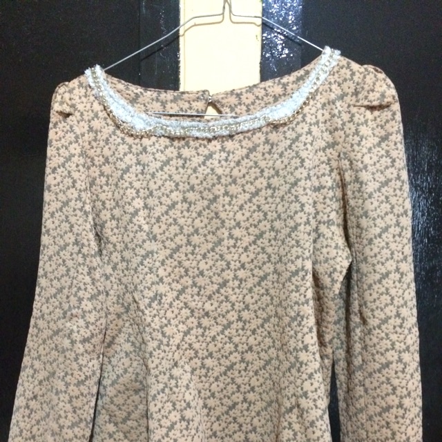 Preloved blouse bunga bunga