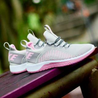  TERBARU  Sepatu  Nike  Running  Women Sneakers Olahraga 