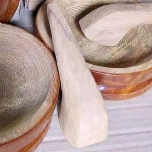 Ulekan dari kayu ulin