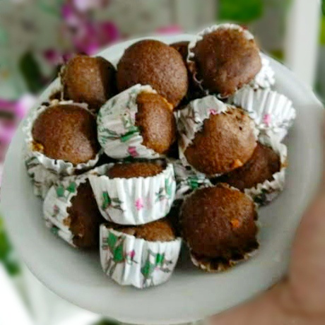 

Brownies Kering Panggang 1Kg Brownies Mini Kering Brownies Kering Mini Brownies Kering Murah Brownies Kering Kiloan Brownies Crispy Brownies Panggang Bolu Kering Mini Kue Kering Mini Snack Cemilan Makanan Ringan Termurah Terlaris Free Ongkir COD KOMPOSIS