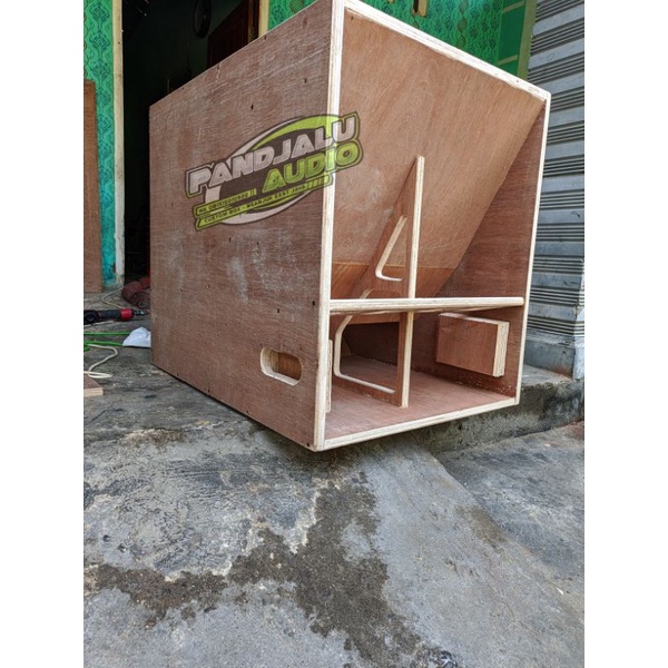 BOX CLA 18 INCH SINGLE