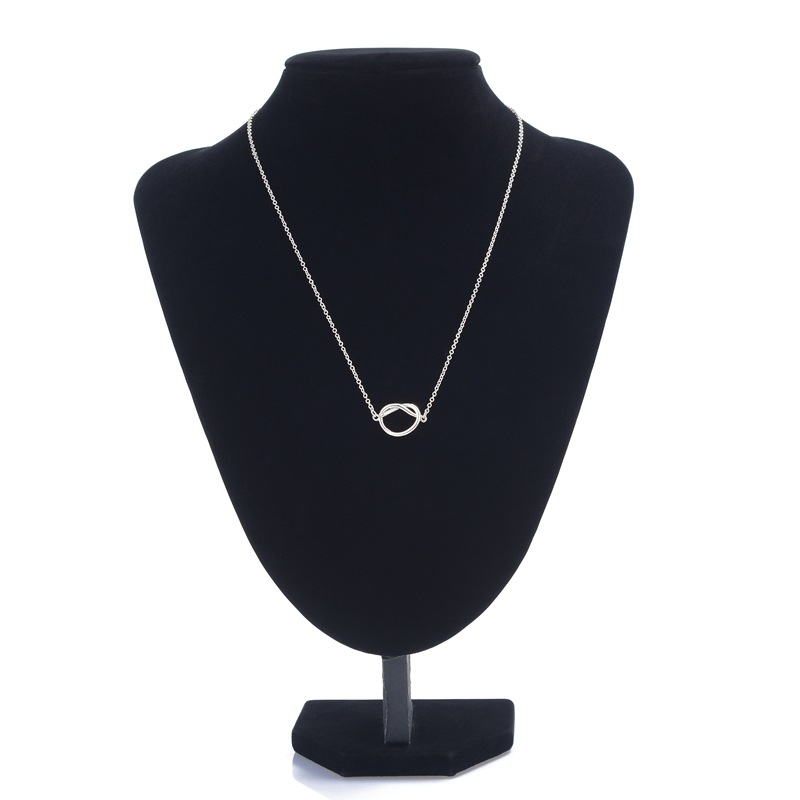 Liontin Bentuk Simpul Bahan Stainless Steel Untuk Wanita