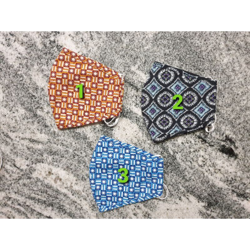 MASKER KAIN KATUN BATIK KERIS SOLO 2PLY (EARLOOP)