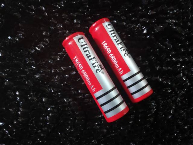 Batre Recharge Ultrafire 18650 6800mAh TERLARISSSS