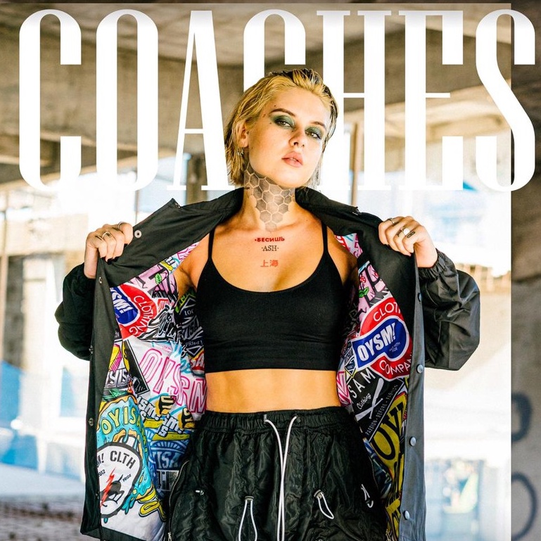 Jaket OYISAM "Windbreaker Mountain"