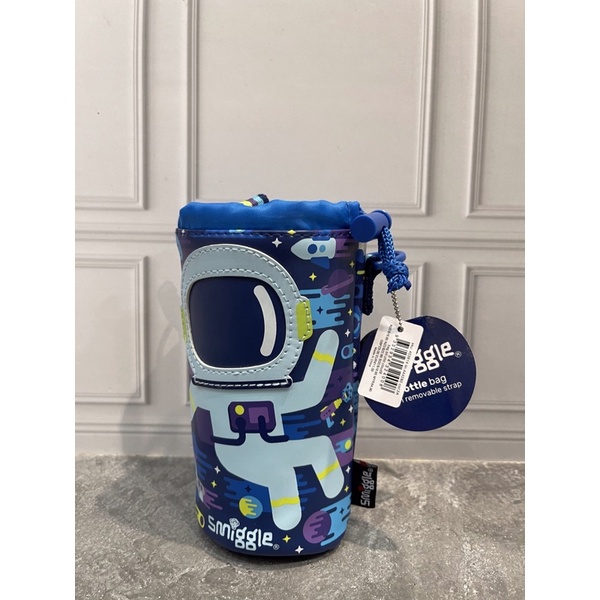 SMIGGLE JUNIOR BOTTLE BAG CLOUD9 ASTRONOUT/TAS BOTOL SMIGGLE