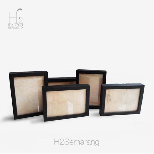 Bingkai Pigura Foto 5R Hitam Minimalis
