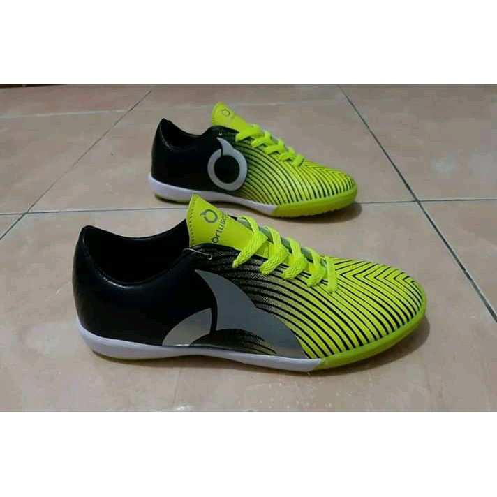SEPATU FUTSAL ORTUSEIGHT PREMIUM QUALITY