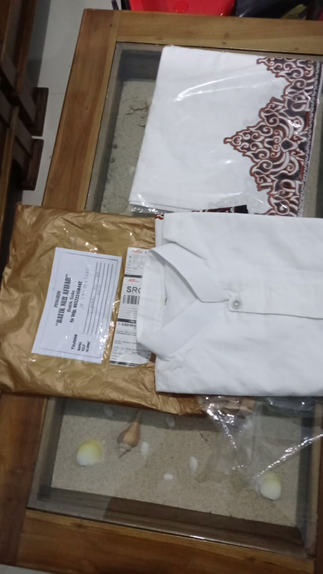 Setelan Sarung Dan Koko Batik Tumpal Putih Lengan Panjang Batik Solo