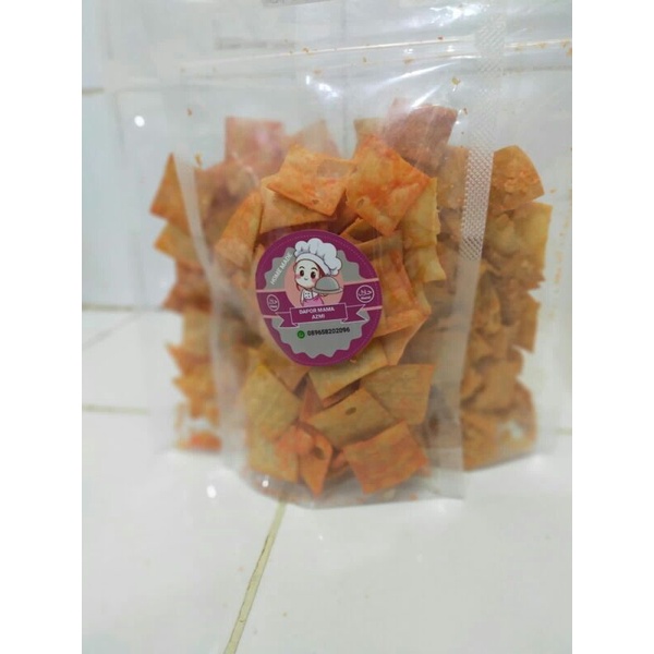 

kripik pangsit rasa pedas