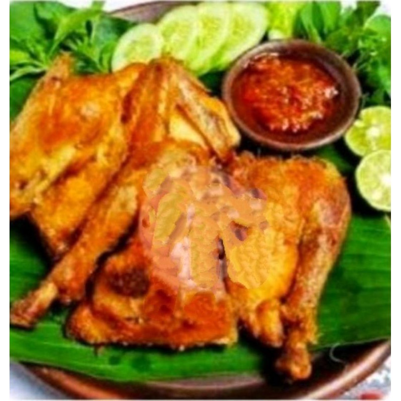 

Frozen ayam goreng kampung. Ayam kampung gurih. Bumbu meresap