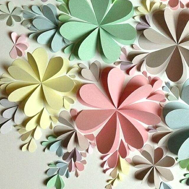 

Giant paper flower