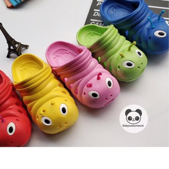 caterpillar crocs