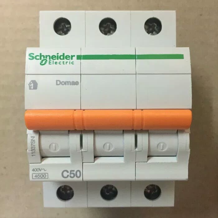 MCB BREAKER SCHNEIDER DOMAE 50 AMPERE 3 PHASE DOM11337SNI