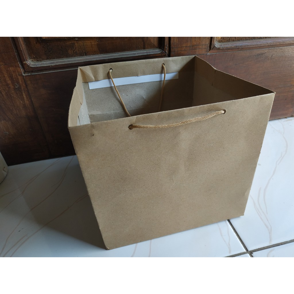 

Paperbag kraft Polos Uk P24 L24 T22 tempat dus nasi dan tumpeng mini