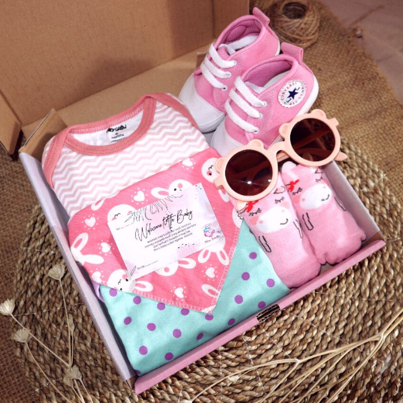 Hampers New Born | Hampers Bayi Laki-laki | NewBorn Baby Gift Set Unisex | Kado Bayi Perempuan | Par