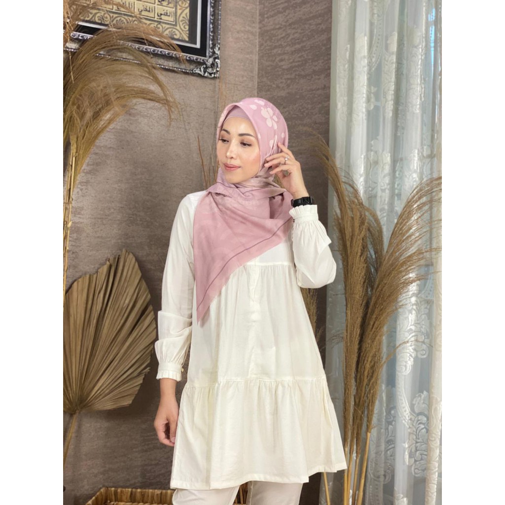 MDLY Setelan Tunik dan Celana Wanita Sabila Set