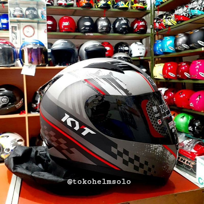 Helm KYT R10 Seri 4 GunMetal Red Doff