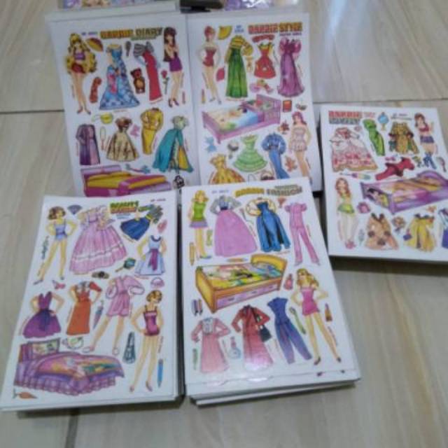 Mainan bongkar pasang kertas