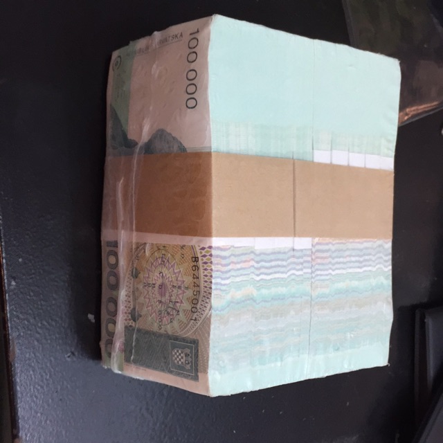 UANG HRVATSKA PECAHAN 100.000 1brut