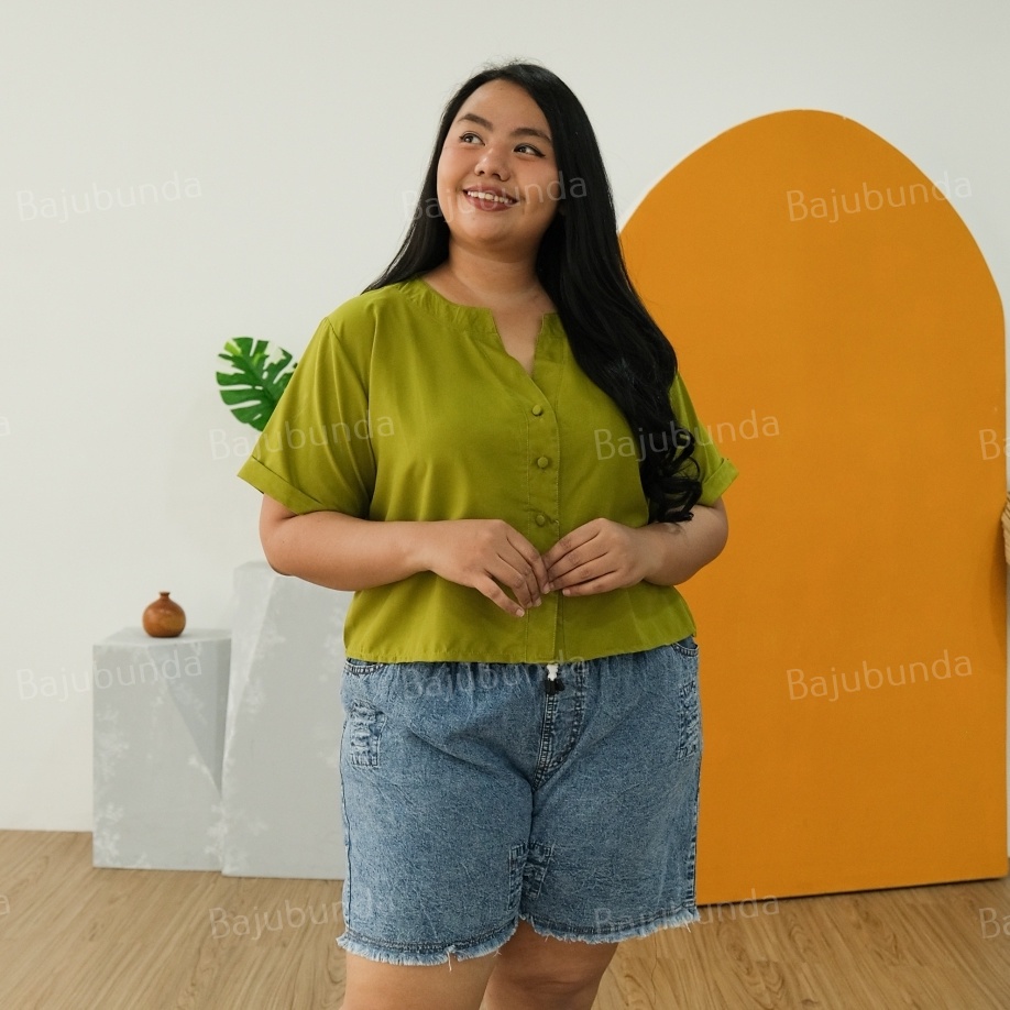 KEMEJA WANITA JUMBO BIG SIZE POLOS LENGAN PENDEK BAJUBUNDA VIA-AVOCADO