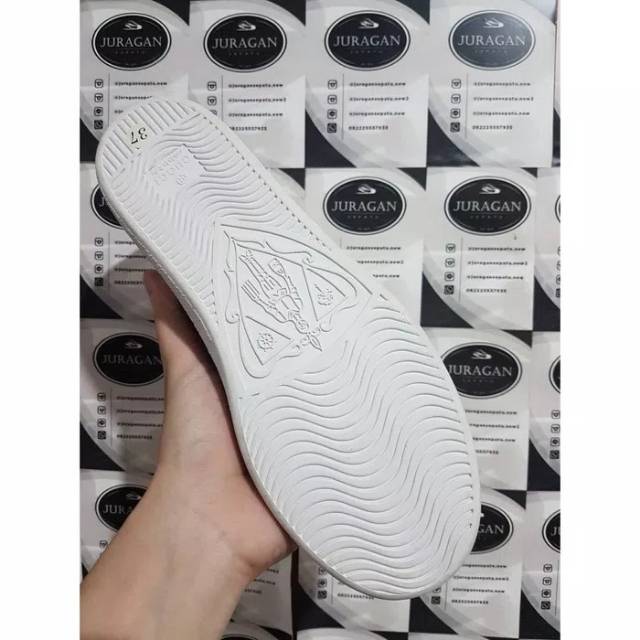 Gucci Ace Embroidered Sneakers &quot;Snake&quot;