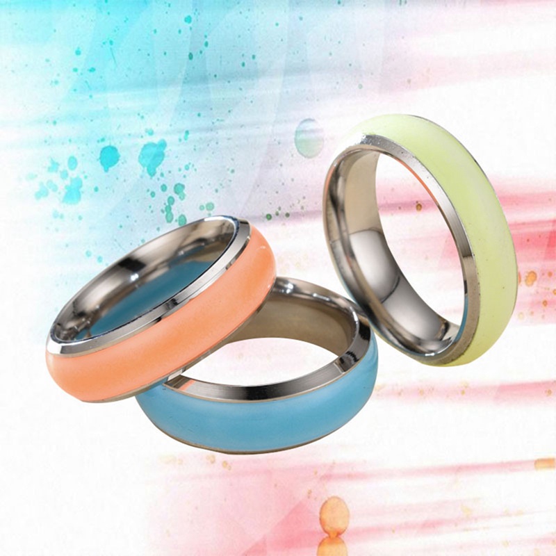 Cincin Luminous Bahan Stainless Steel Untuk Pria Dan Wanita