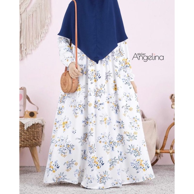 BOUQUET WHITE size M Sarah Dress By Atelier Angelina edisi November READY STOCK