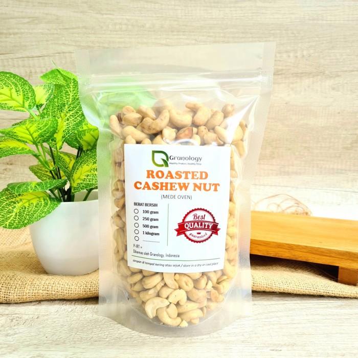 

Kacang Mede Oven / Roasted Cashew Nut Original (500 gram) by Granology